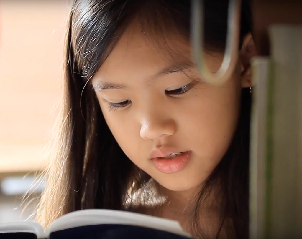 asian girl reading